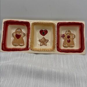 La Dolce Vita grandma’s Gingerbread collection Dish 3 sections 12” X 5” NWOT